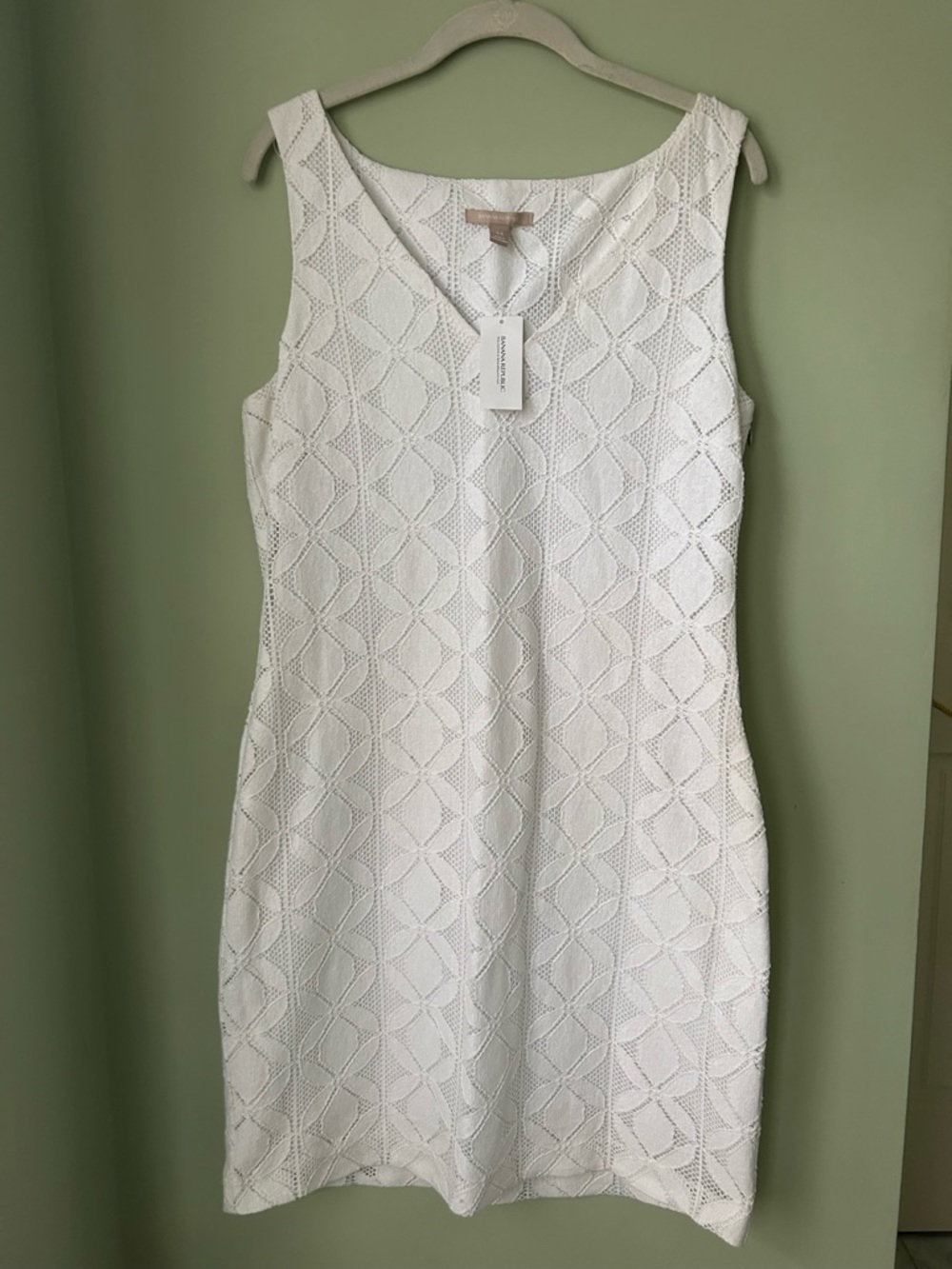 Banana Republic White Sleeveless Eyelet Sheath Dress